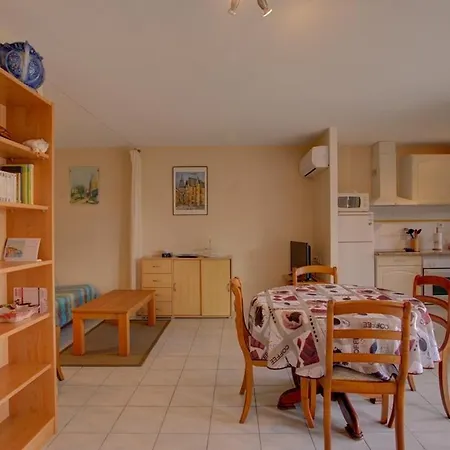 T2 Avec Terrasse 4 Couchages Διαμέρισμα *